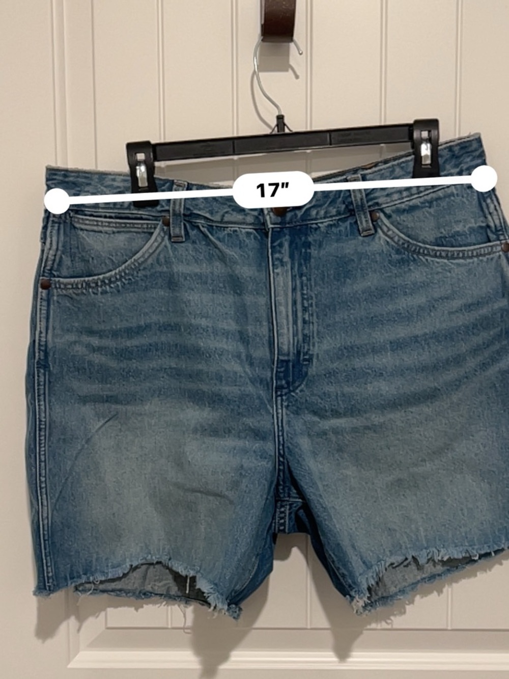 Wrangler High-Rise Denim Women’s Shorts in Light Blue - Picture 7 of 7